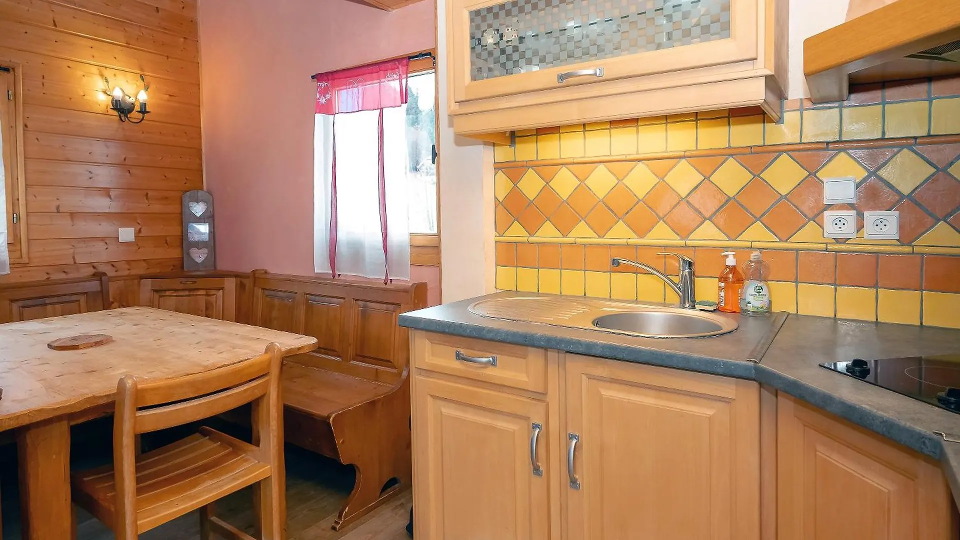 Chalet 214 - Village Nordique Les Deserts  0*, Les Deserts (Savoie) France